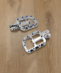 Chrome Wide Pegs