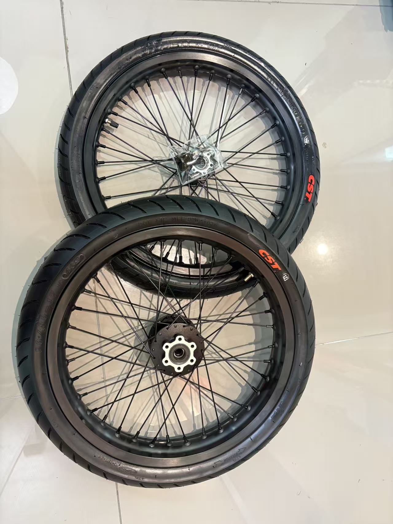 Talaria XXX/MX3/MX4 Supermoto Wheel Set