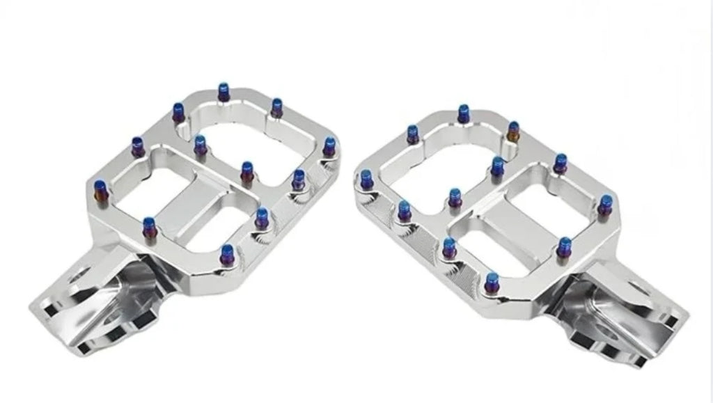 Chrome Wide Pegs